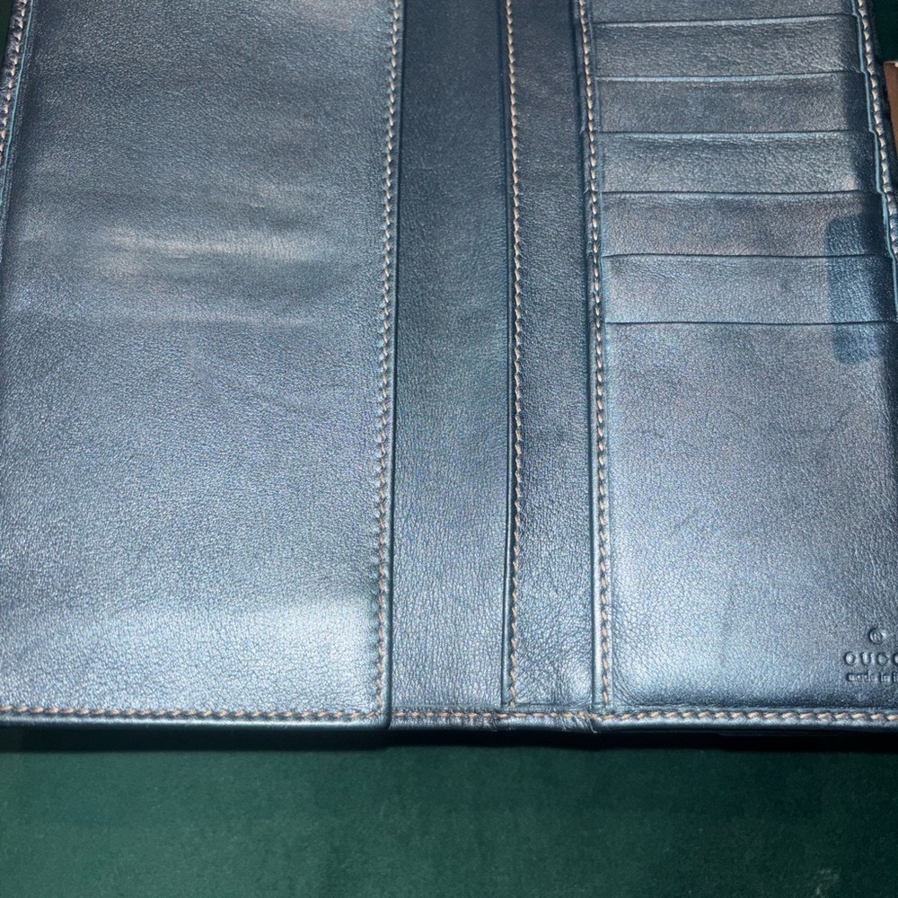Gucci Blue Clutch with Iconic GG Monogram and Gold Hardware - Picture 8 of 10